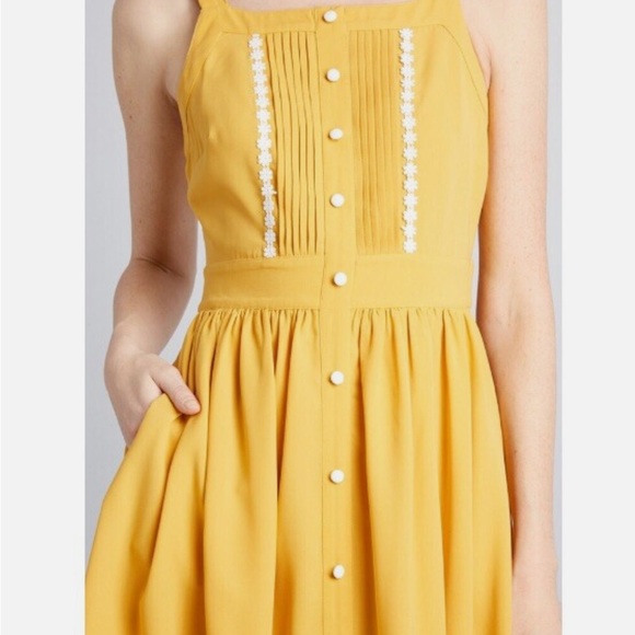Modcloth Yellow Button-Front Dress - Picture 3 of 6